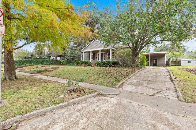 135 Clark Court, Lafayette, LA 70503