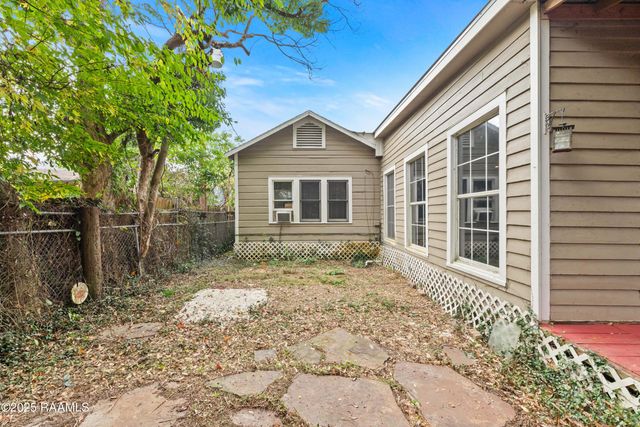 135 Clark Court, Lafayette, LA 70503