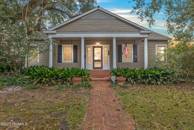 135 Clark Court, Lafayette, LA 70503