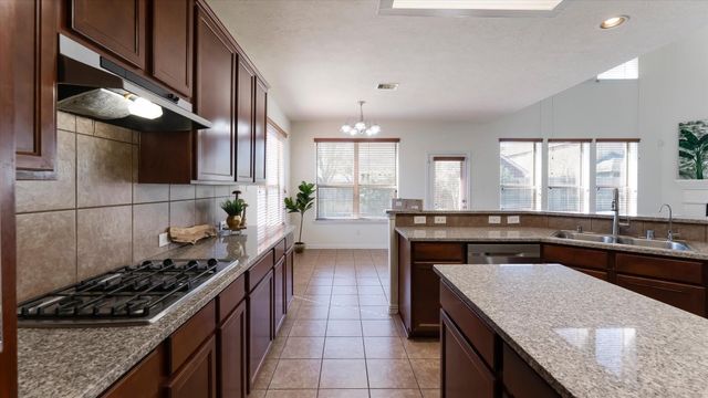 13202 Indigo Creek Lane, Pearland, TX 77584