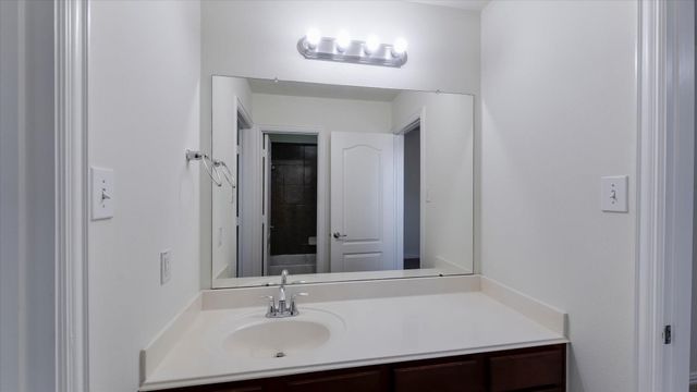 13202 Indigo Creek Lane, Pearland, TX 77584