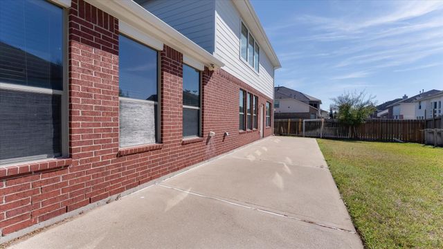 13202 Indigo Creek Lane, Pearland, TX 77584