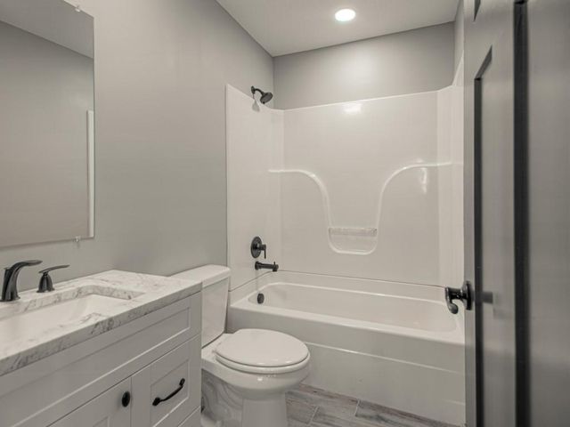 4946 Logan Avenue, Kansas City, MO 64136