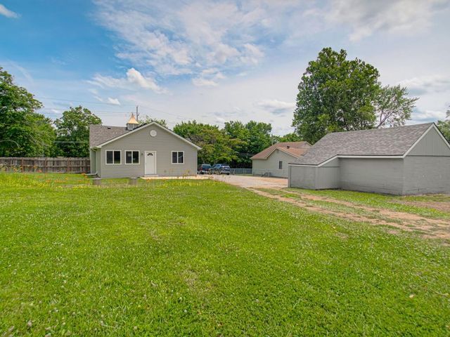 4946 Logan Avenue, Kansas City, MO 64136