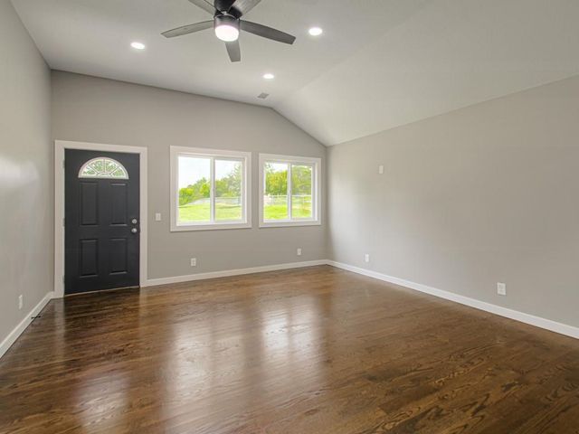 4946 Logan Avenue, Kansas City, MO 64136