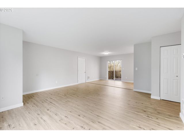 115 LOWRANE Dr, Kelso, WA 98626