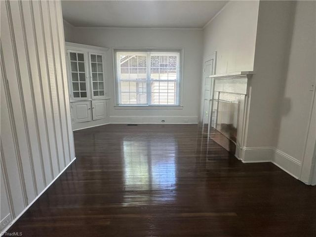 4028 Leo Street, Winston-salem, NC 27105