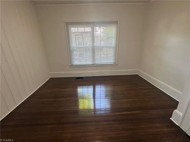 4028 Leo Street, Winston-salem, NC 27105