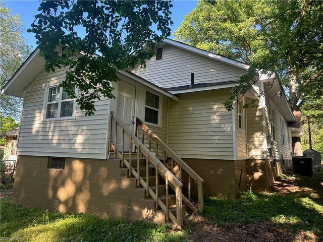 4028 Leo Street, Winston-salem, NC 27105