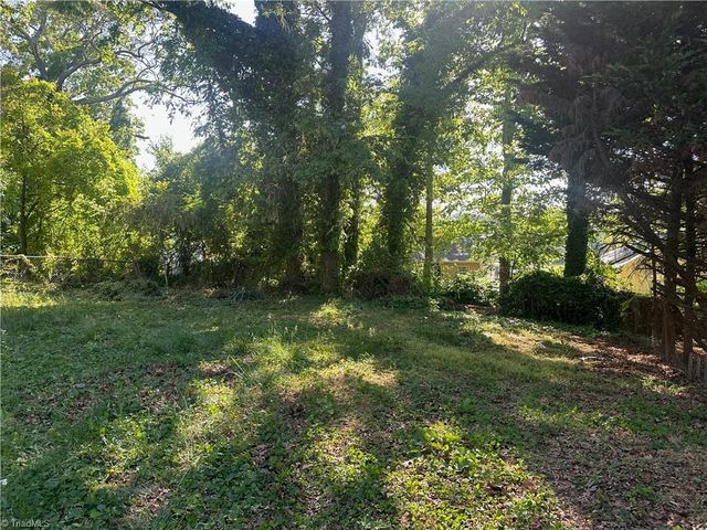 4028 Leo Street, Winston-salem, NC 27105