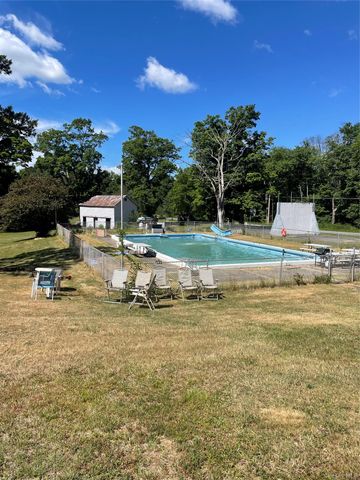 92 Stein Road 4, Pine Bush, NY 12566