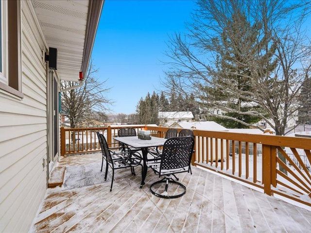 4540 Greenhaven Drive, Vadnais Heights, MN 55127