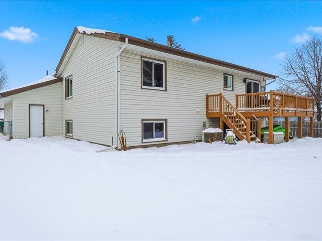 4540 Greenhaven Drive, Vadnais Heights, MN 55127