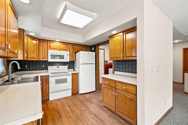 1613 NW Northwood Drive, Ankeny, IA 50023