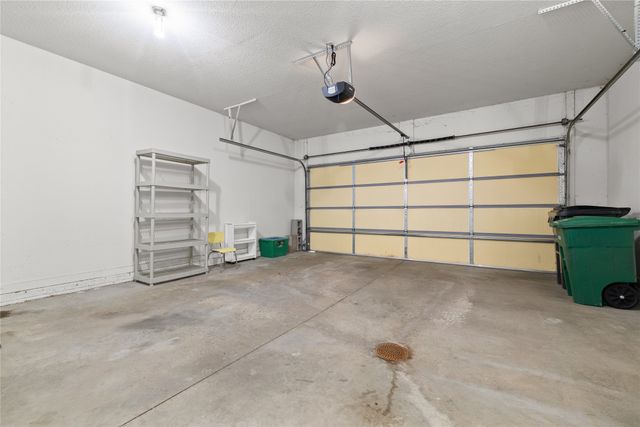 1613 NW Northwood Drive, Ankeny, IA 50023