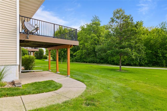 1613 NW Northwood Drive, Ankeny, IA 50023