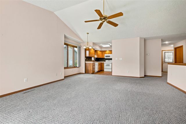 1613 NW Northwood Drive, Ankeny, IA 50023