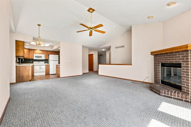 1613 NW Northwood Drive, Ankeny, IA 50023