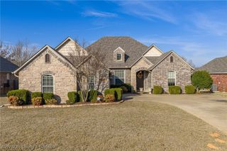 8017 Bridgewood Lane, Fort Smith, AR 72916