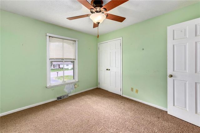 3417 NE Prather Road, Kansas City, MO 64116