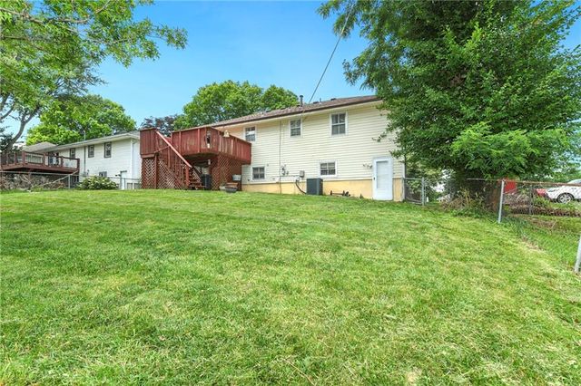 3417 NE Prather Road, Kansas City, MO 64116