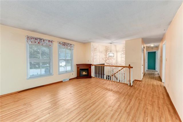 3417 NE Prather Road, Kansas City, MO 64116
