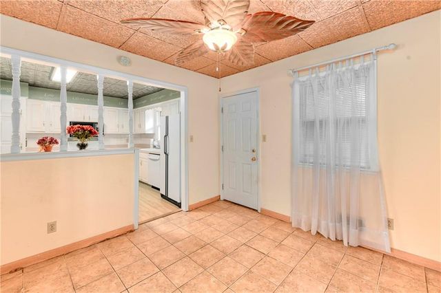 3417 NE Prather Road, Kansas City, MO 64116