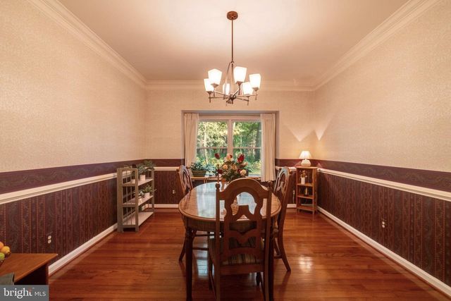 19829 HELMOND WAY, Gaithersburg, MD 20886