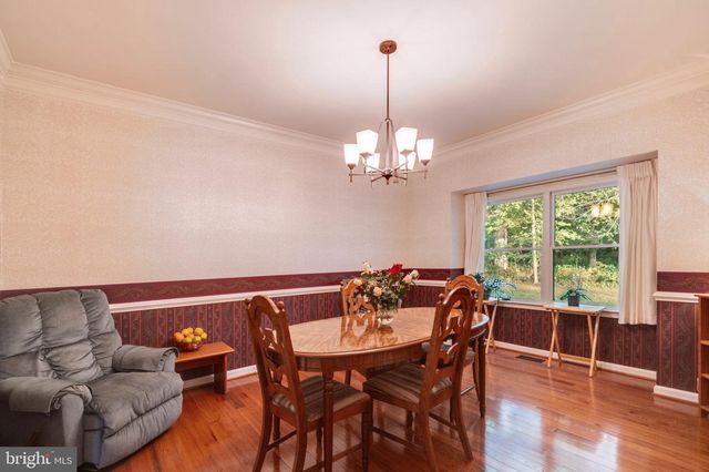 19829 HELMOND WAY, Gaithersburg, MD 20886
