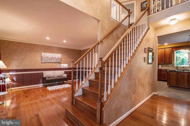19829 HELMOND WAY, Gaithersburg, MD 20886