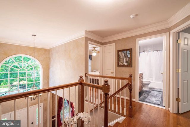 19829 HELMOND WAY, Gaithersburg, MD 20886