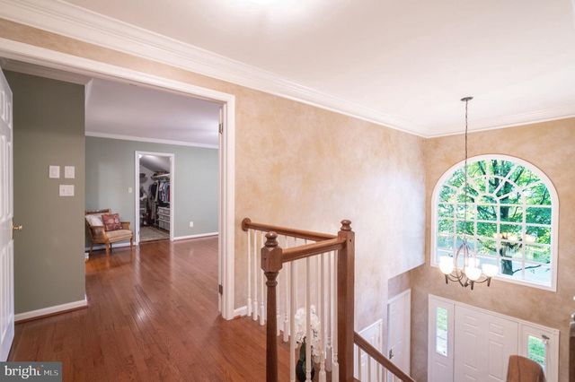 19829 HELMOND WAY, Gaithersburg, MD 20886
