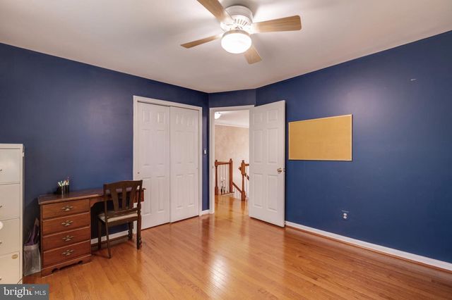 19829 HELMOND WAY, Gaithersburg, MD 20886