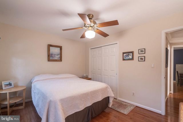 19829 HELMOND WAY, Gaithersburg, MD 20886
