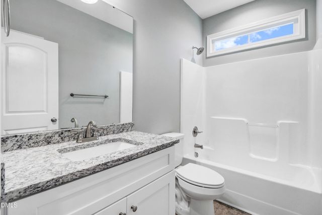 209 Dunbar Hill Drive, Fremont, NC 27830