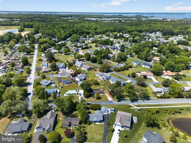 745 HICKMAN DR, Ocean View, DE 19970