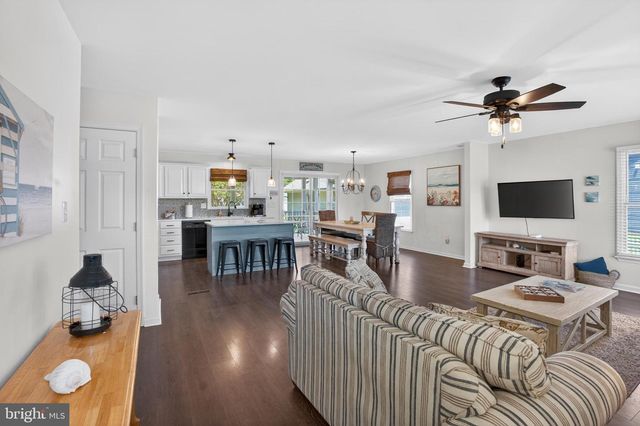 745 HICKMAN DR, Ocean View, DE 19970