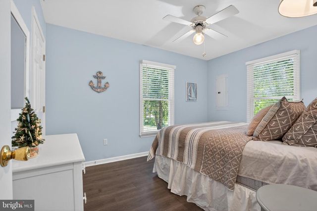 745 HICKMAN DR, Ocean View, DE 19970