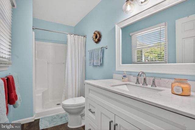 745 HICKMAN DR, Ocean View, DE 19970