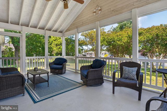 745 HICKMAN DR, Ocean View, DE 19970