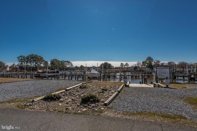745 HICKMAN DR, Ocean View, DE 19970