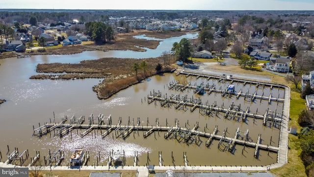 745 HICKMAN DR, Ocean View, DE 19970