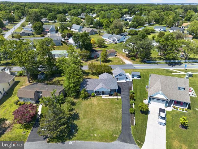 745 HICKMAN DR, Ocean View, DE 19970