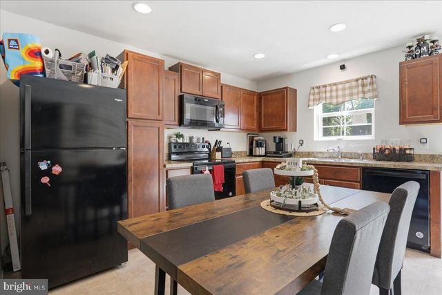 5483 SUTHERLAND CT, Chambersburg, PA 17202