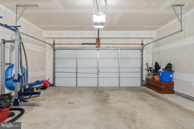 5483 SUTHERLAND CT, Chambersburg, PA 17202