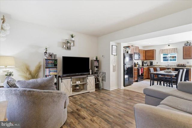 5483 SUTHERLAND CT, Chambersburg, PA 17202