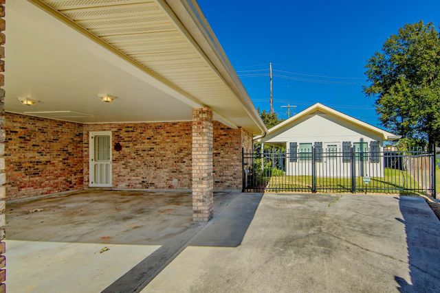 314 Melody Dr, Houma, LA 70363