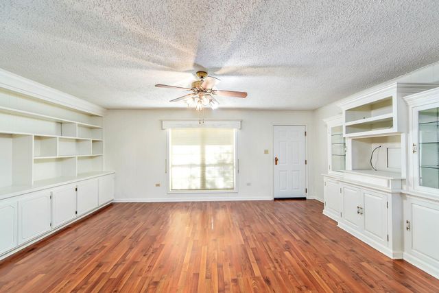 314 Melody Dr, Houma, LA 70363