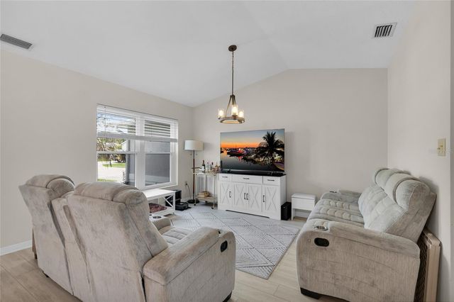 3007 DUPONT STREET, Eustis, FL 32726