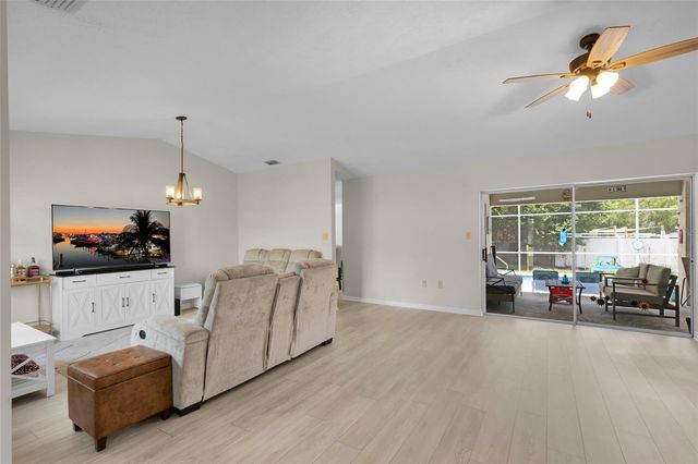 3007 DUPONT STREET, Eustis, FL 32726